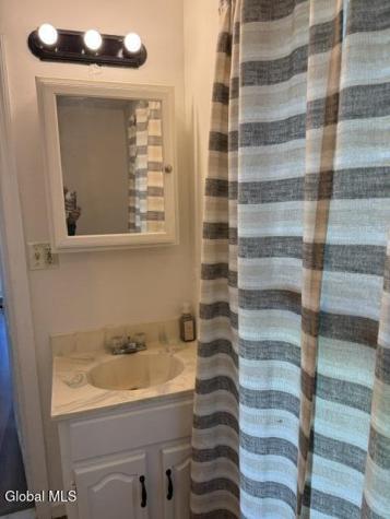 749 5th Avenue Troy NY 12182