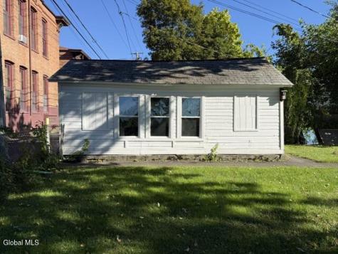 749 5th Avenue Troy NY 12182