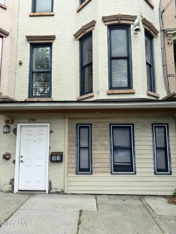 301 Clinton Avenue Albany NY 12210
