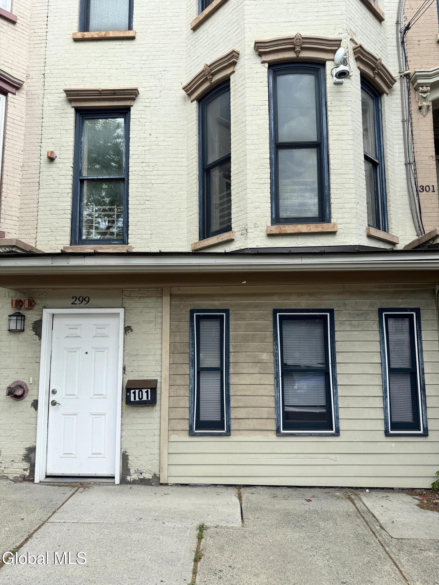 301 Clinton Avenue Albany NY 12210