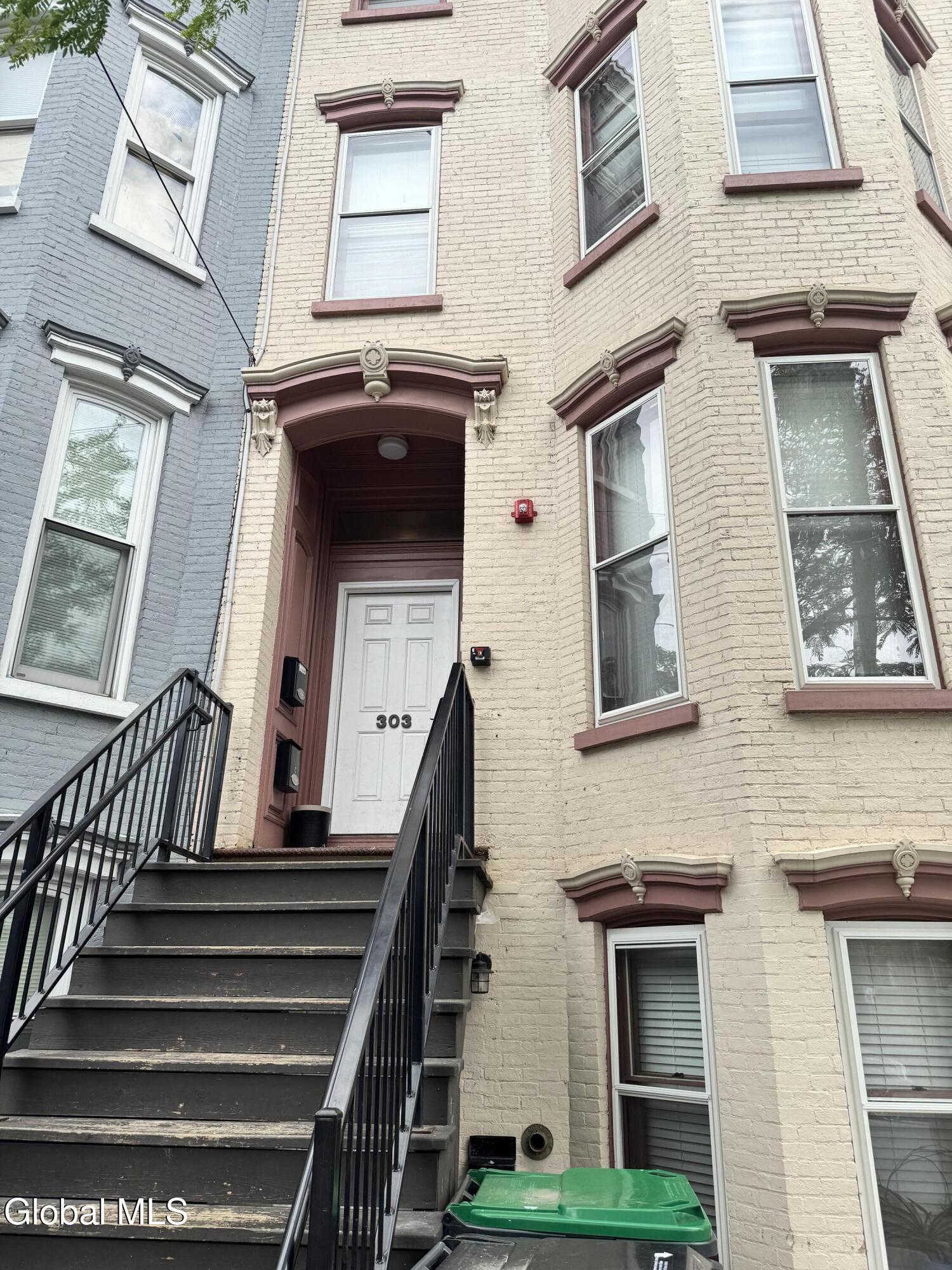 301 Clinton Avenue Albany NY 12210