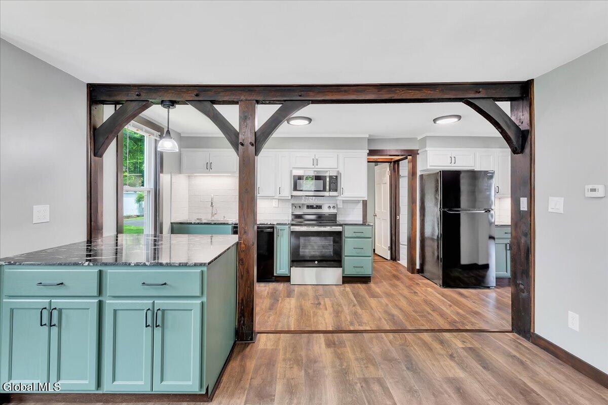 20 Main Street Poestenkill NY 12140