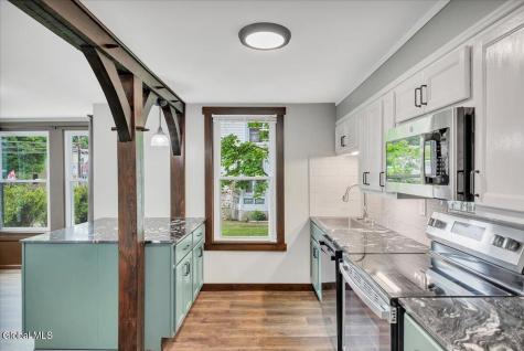 20 Main Street Poestenkill NY 12140