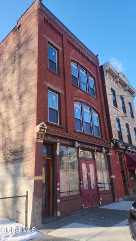 10 Garner Street Cohoes NY 12047