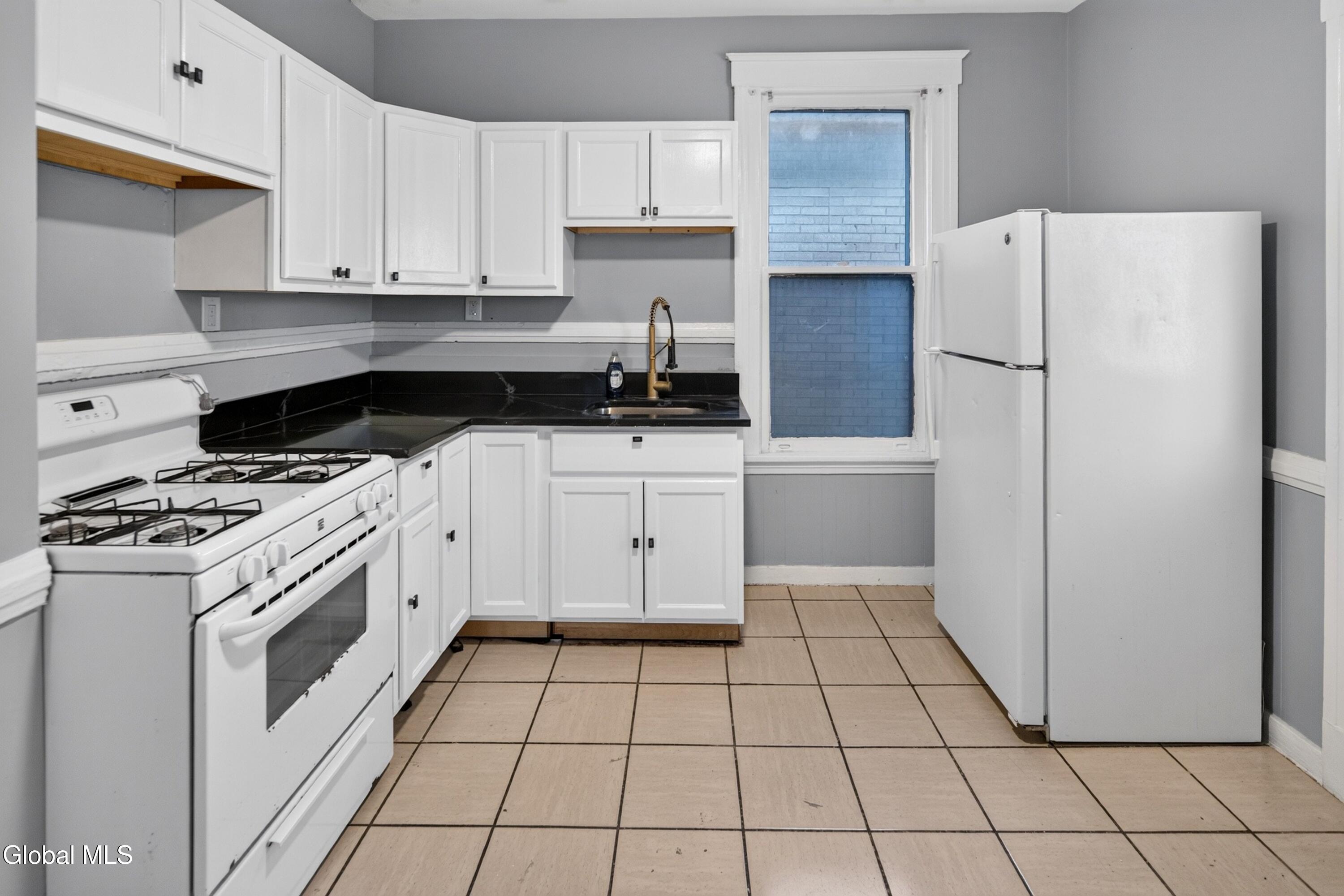 121 N Allen Street Albany NY 12203