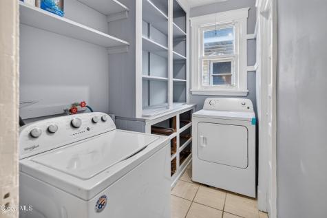 121 N Allen Street Albany NY 12203