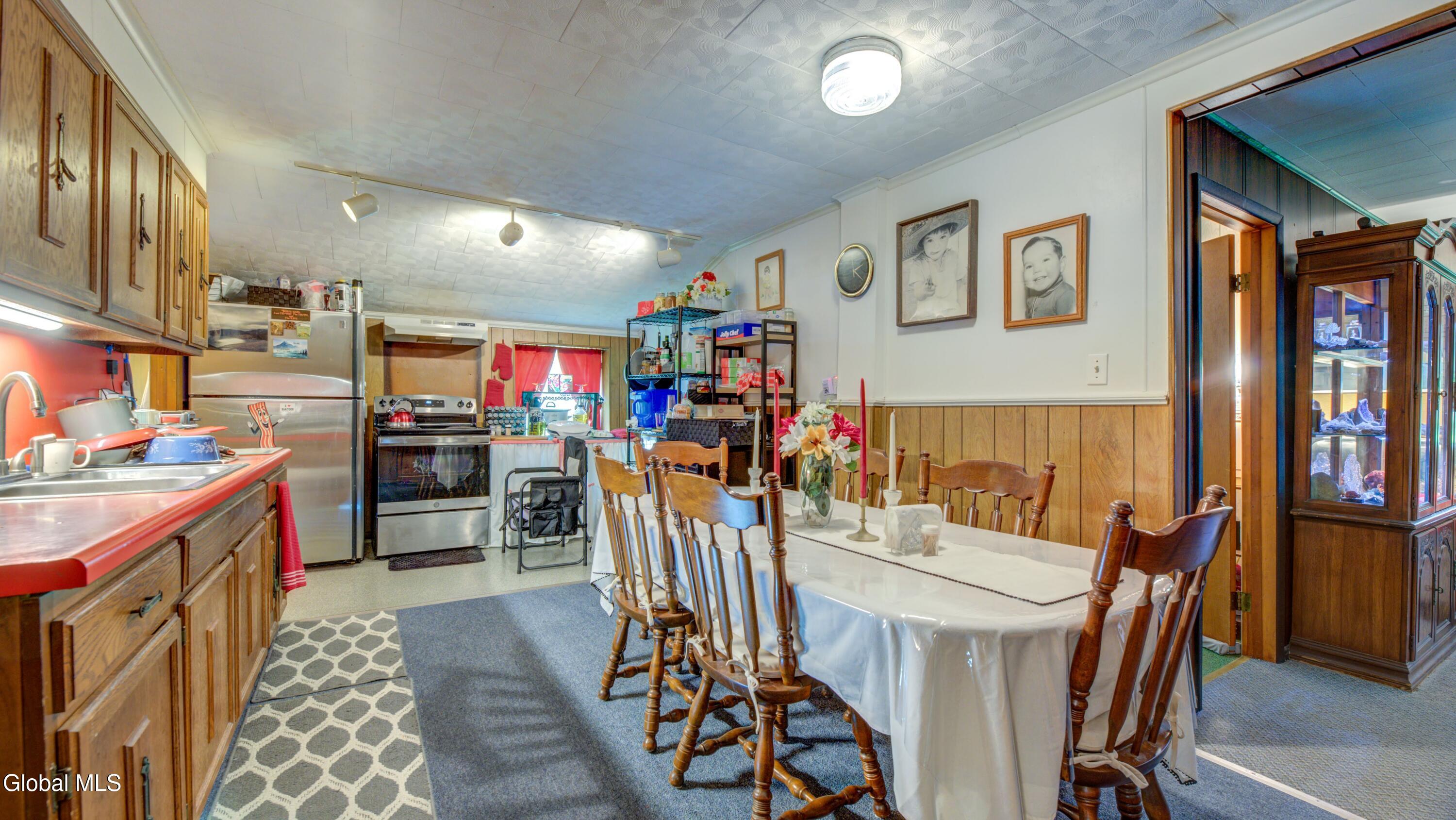 3656 State Highway 30 Gloversville NY 12078