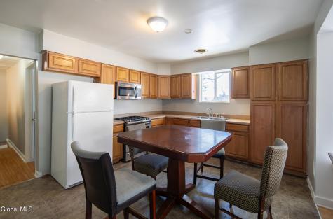 61 Tyler Street Troy NY 12180