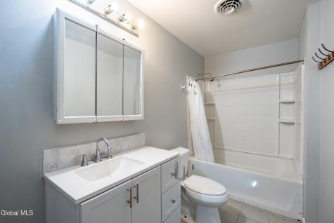61 Tyler Street Troy NY 12180