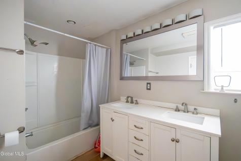 61 Tyler Street Troy NY 12180