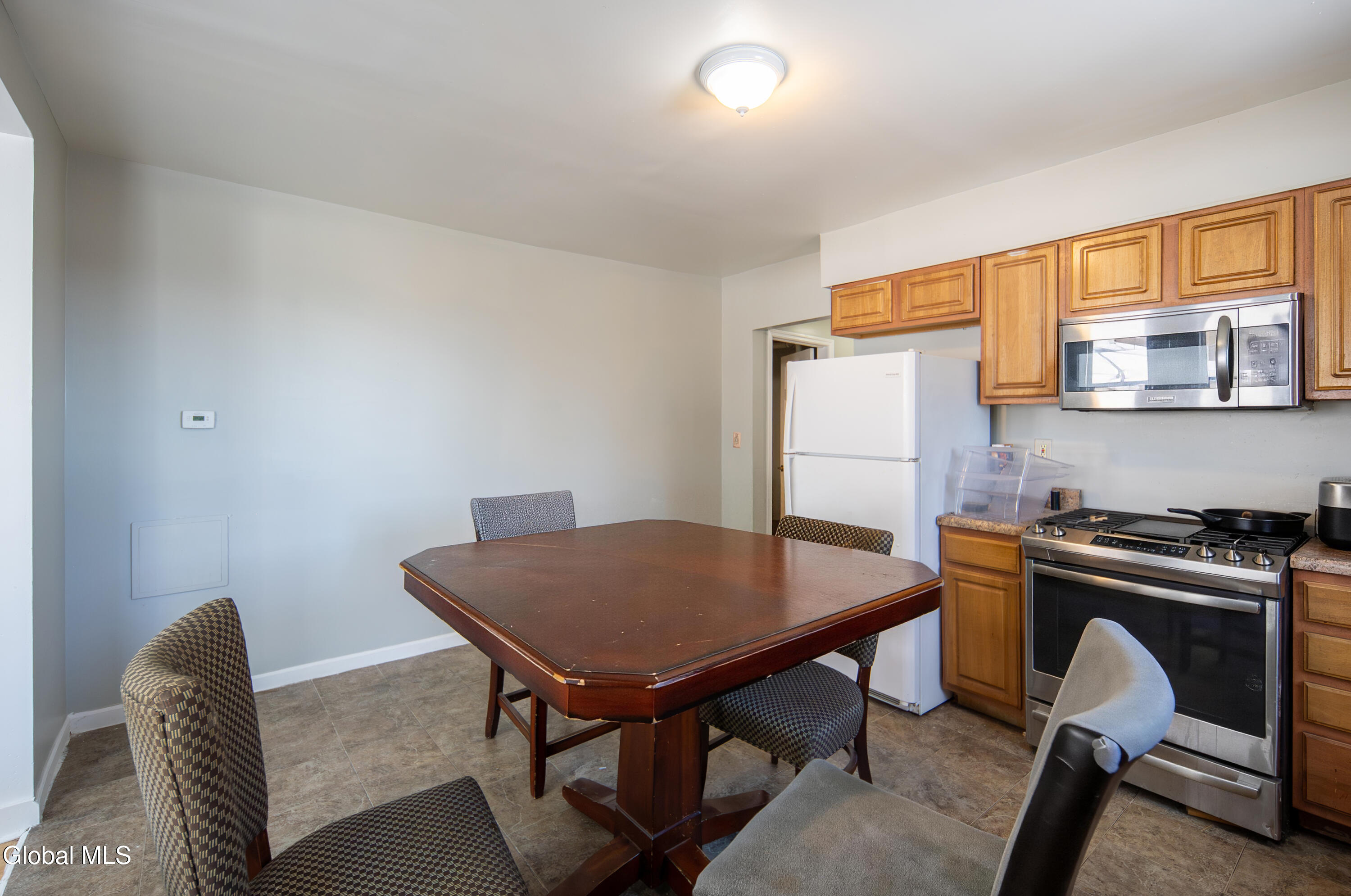 61 Tyler Street Troy NY 12180