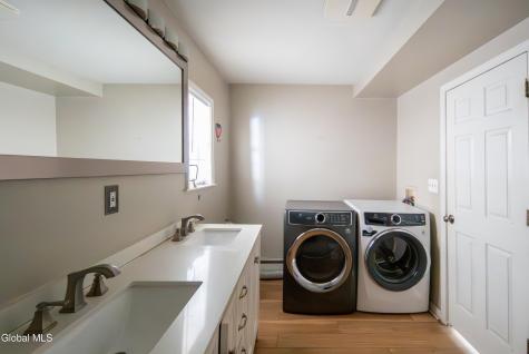 61 Tyler Street Troy NY 12180
