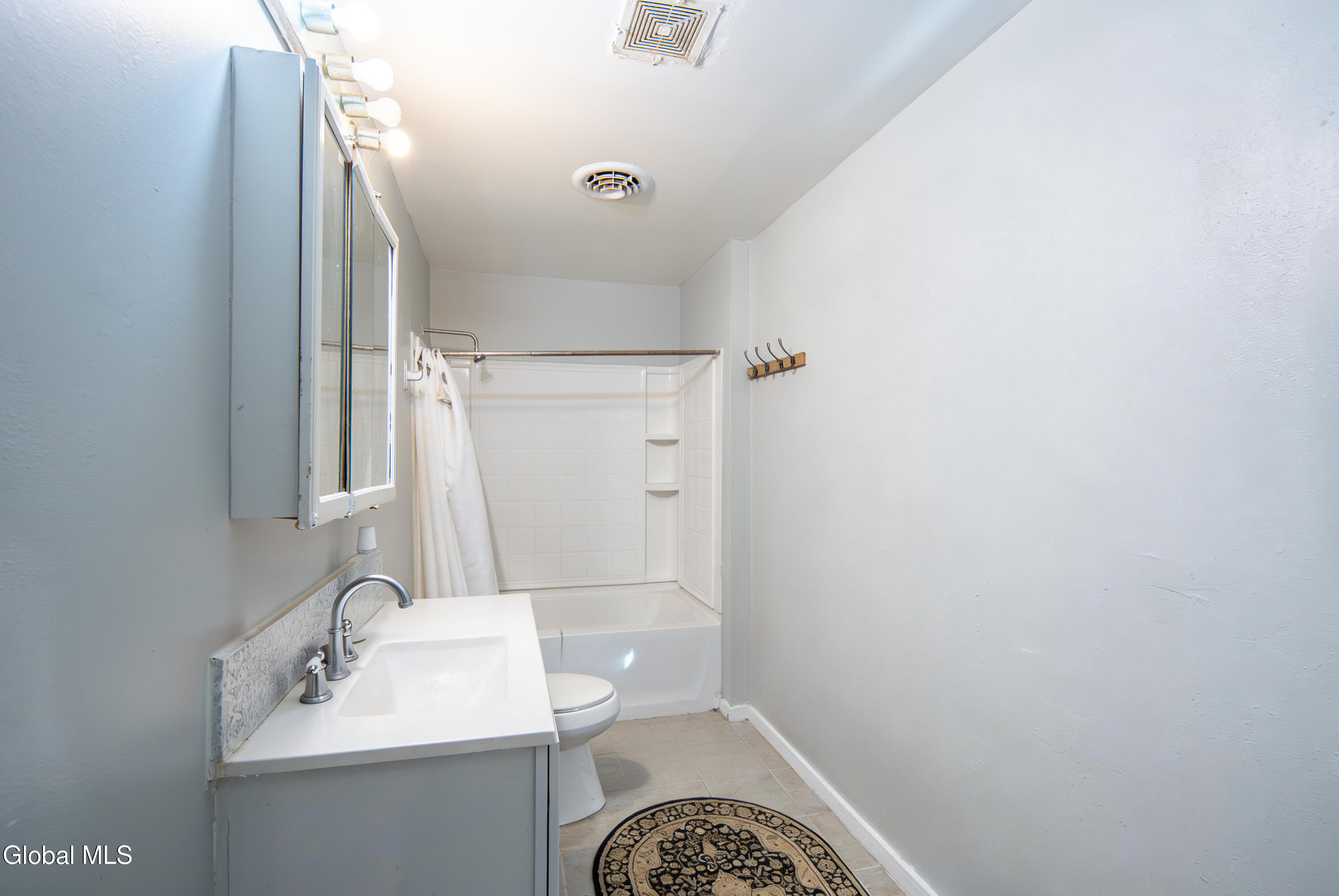 61 Tyler Street Troy NY 12180