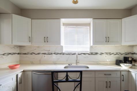 61 Tyler Street Troy NY 12180