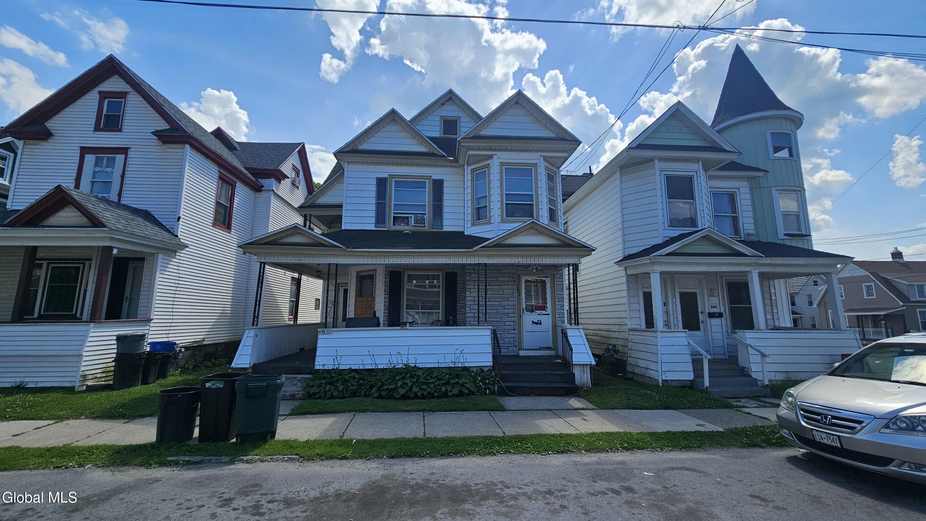 262 Division Street Amsterdam NY 12010