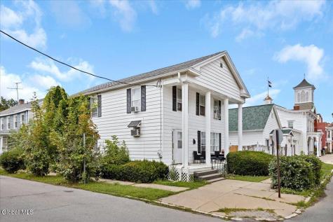 24 3rd Street Waterford NY 12188