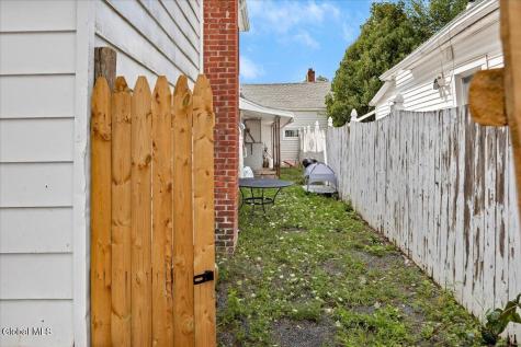 24 3rd Street Waterford NY 12188