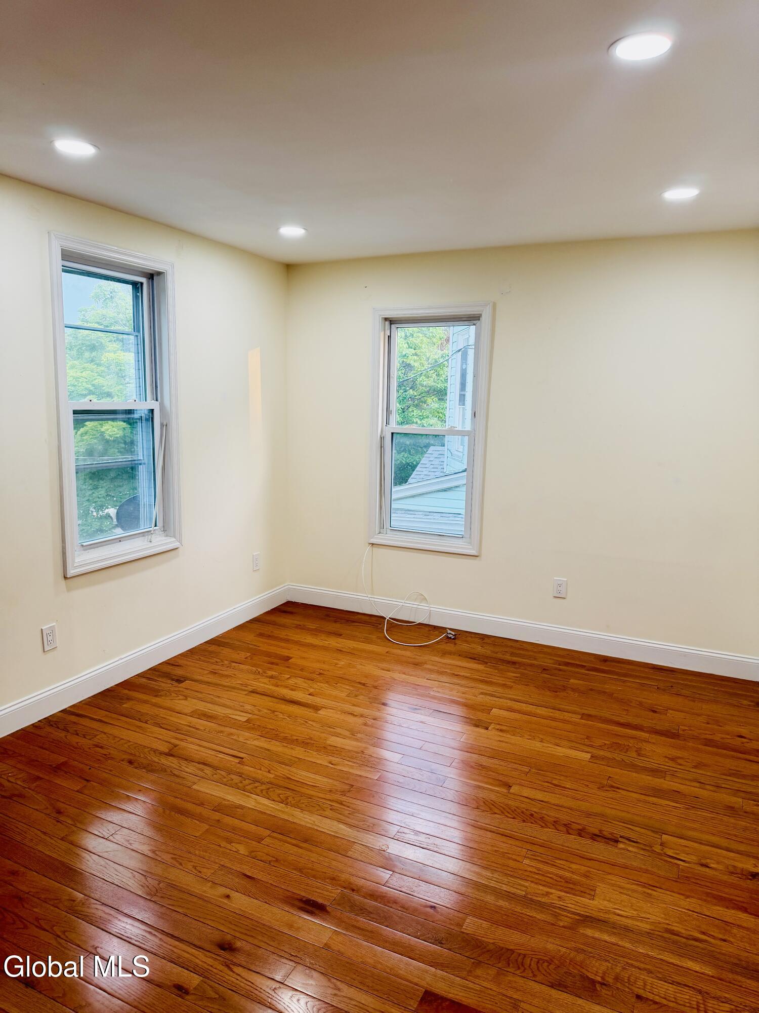92 N Allen Street Albany NY 12203