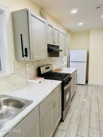 92 N Allen Street Albany NY 12203