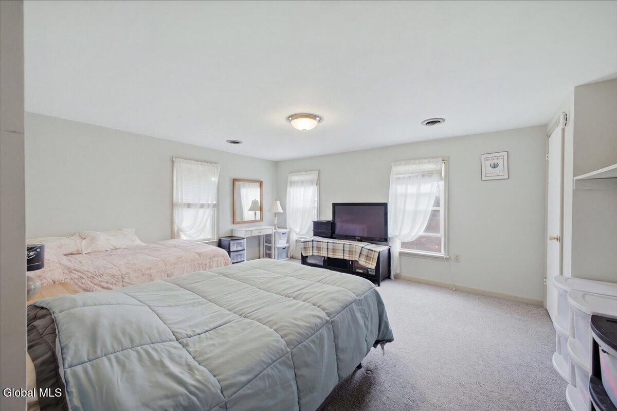 47 Benedict Street Saratoga Springs NY 12866