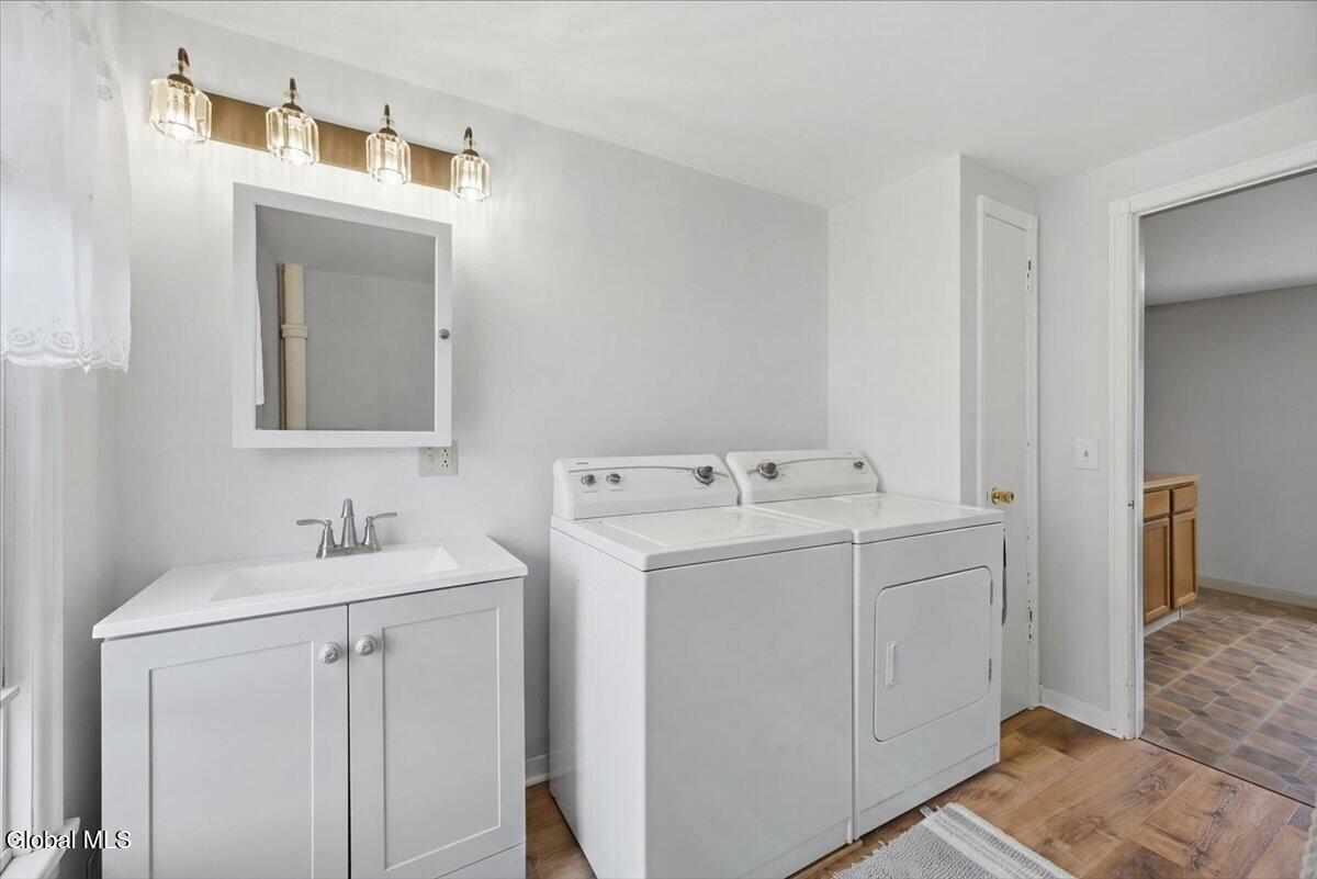 47 Benedict Street Saratoga Springs NY 12866