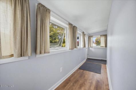 47 Benedict Street Saratoga Springs NY 12866