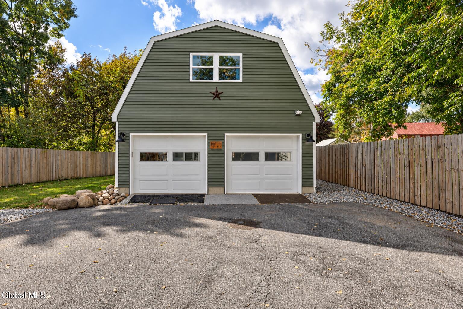 47 Benedict Street Saratoga Springs NY 12866