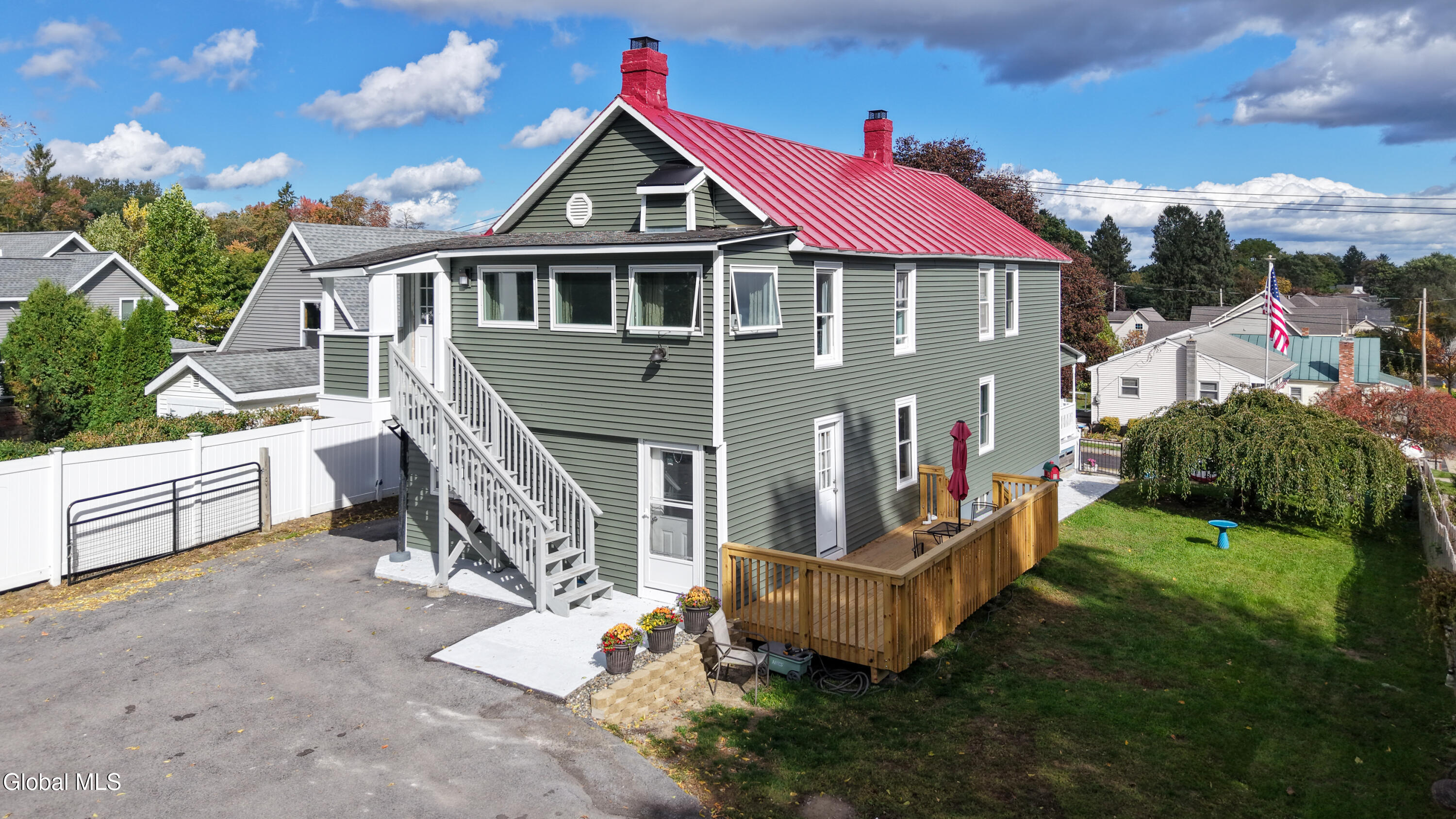 47 Benedict Street Saratoga Springs NY 12866