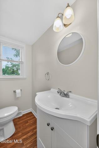 30 Commodore Street Albany NY 12205