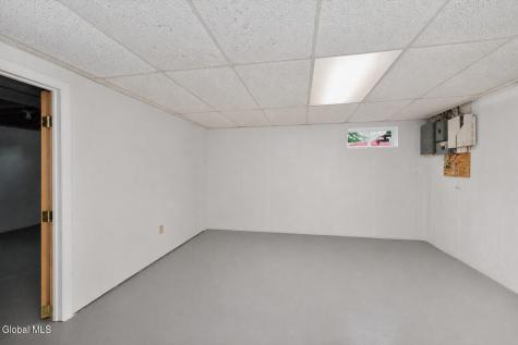 30 Commodore Street Albany NY 12205