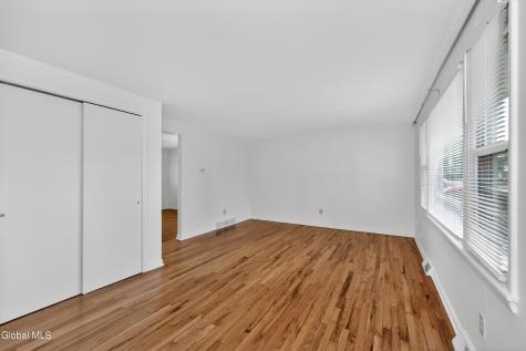30 Commodore Street Albany NY 12205