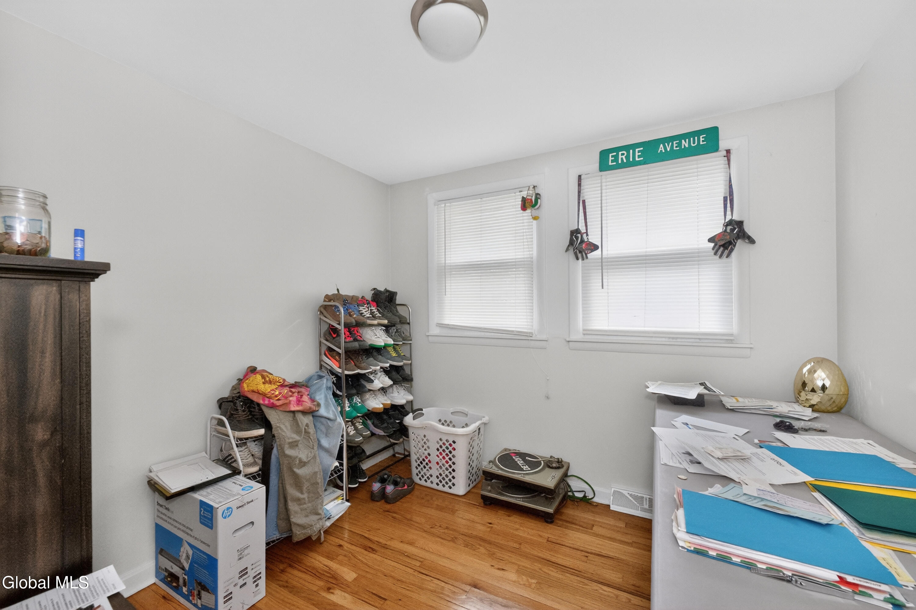 30 Commodore Street Albany NY 12205