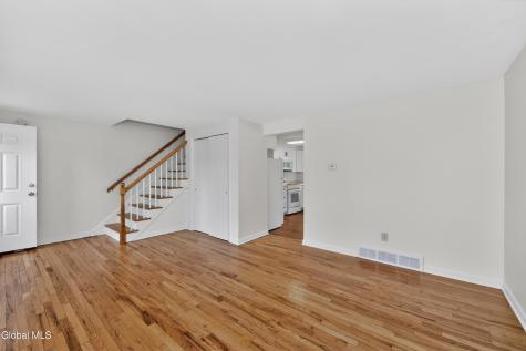 30 Commodore Street Albany NY 12205