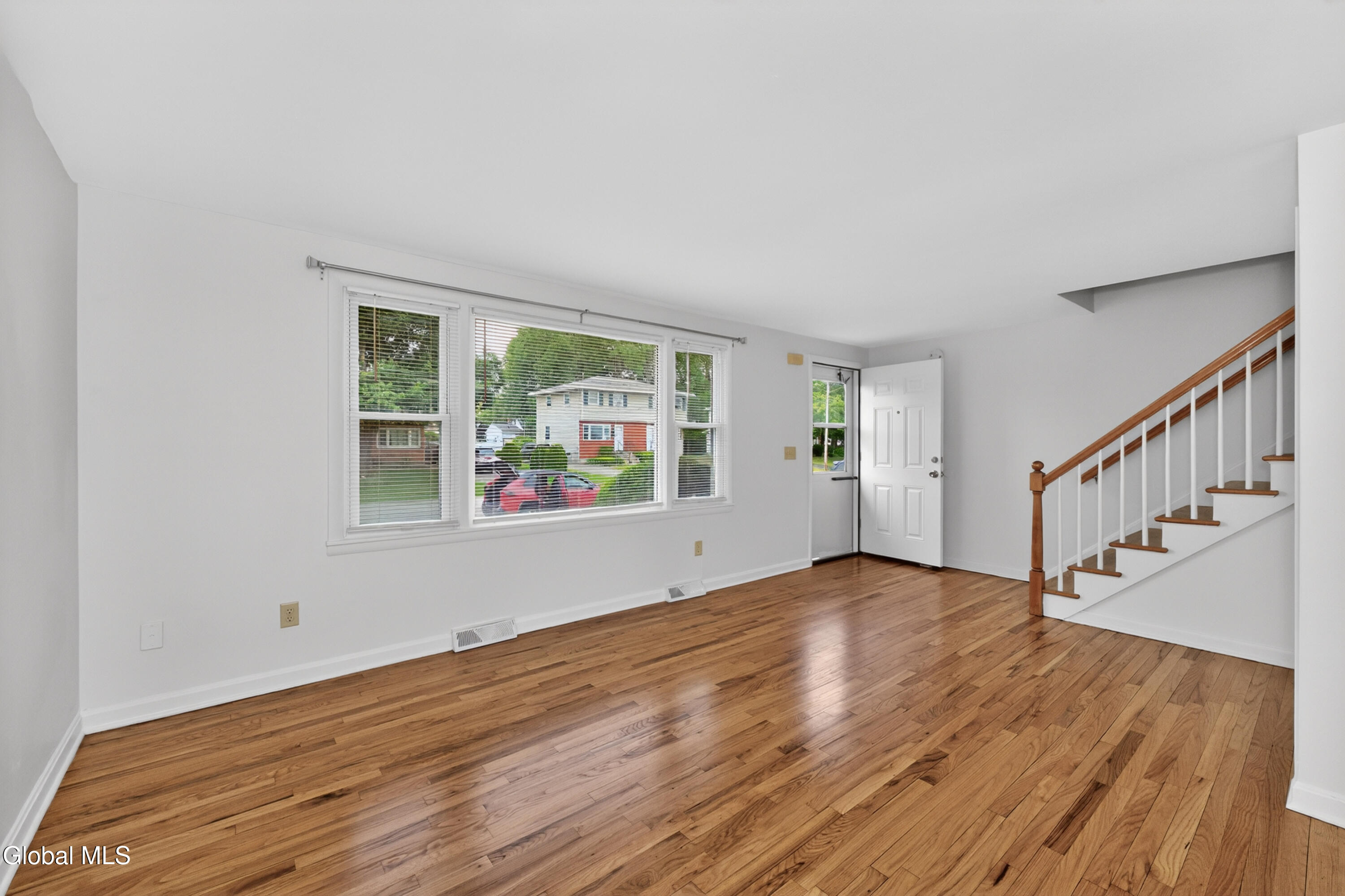 30 Commodore Street Albany NY 12205