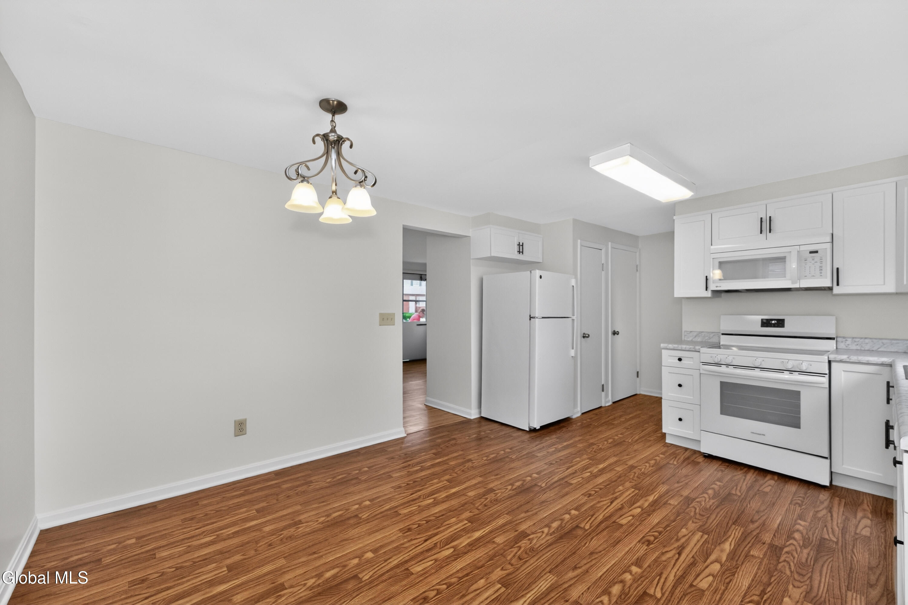 30 Commodore Street Albany NY 12205