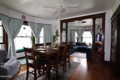 1764 Avenue B Schenectady NY 12308