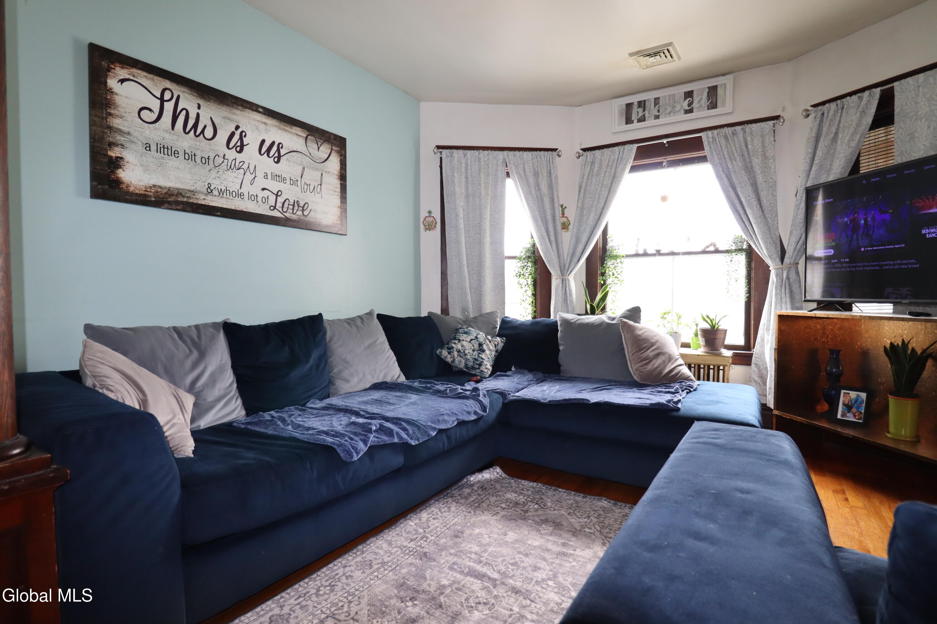 1764 Avenue B Schenectady NY 12308
