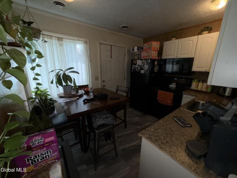 124 Mann Avenue Troy NY 12180