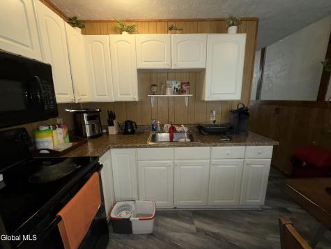 124 Mann Avenue Troy NY 12180