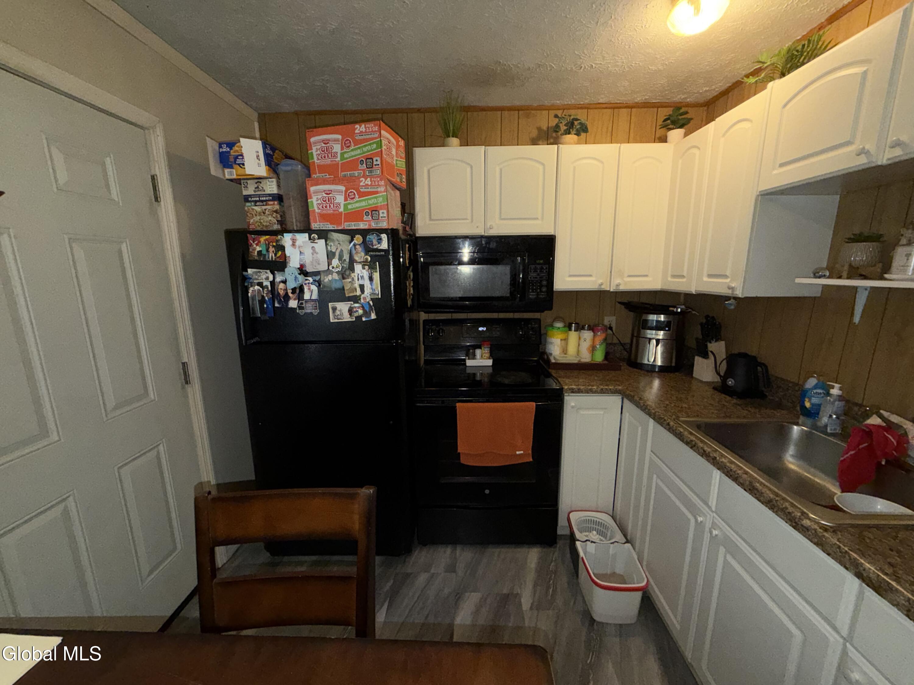 124 Mann Avenue Troy NY 12180