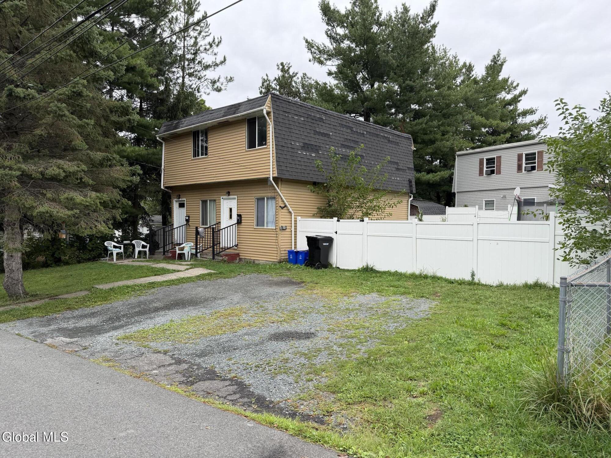 124 Mann Avenue Troy NY 12180