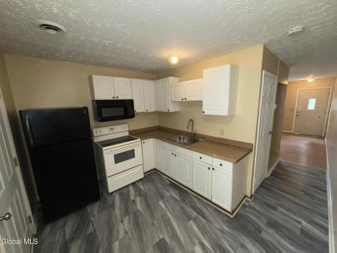 124 Mann Avenue Troy NY 12180