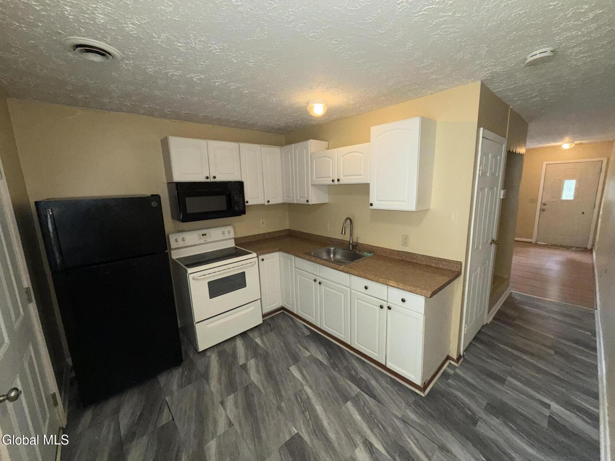 124 Mann Avenue Troy NY 12180