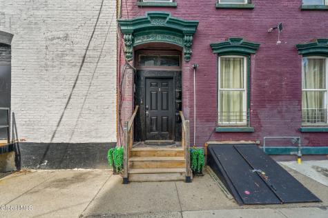 3 Sherman Street Albany NY 12210