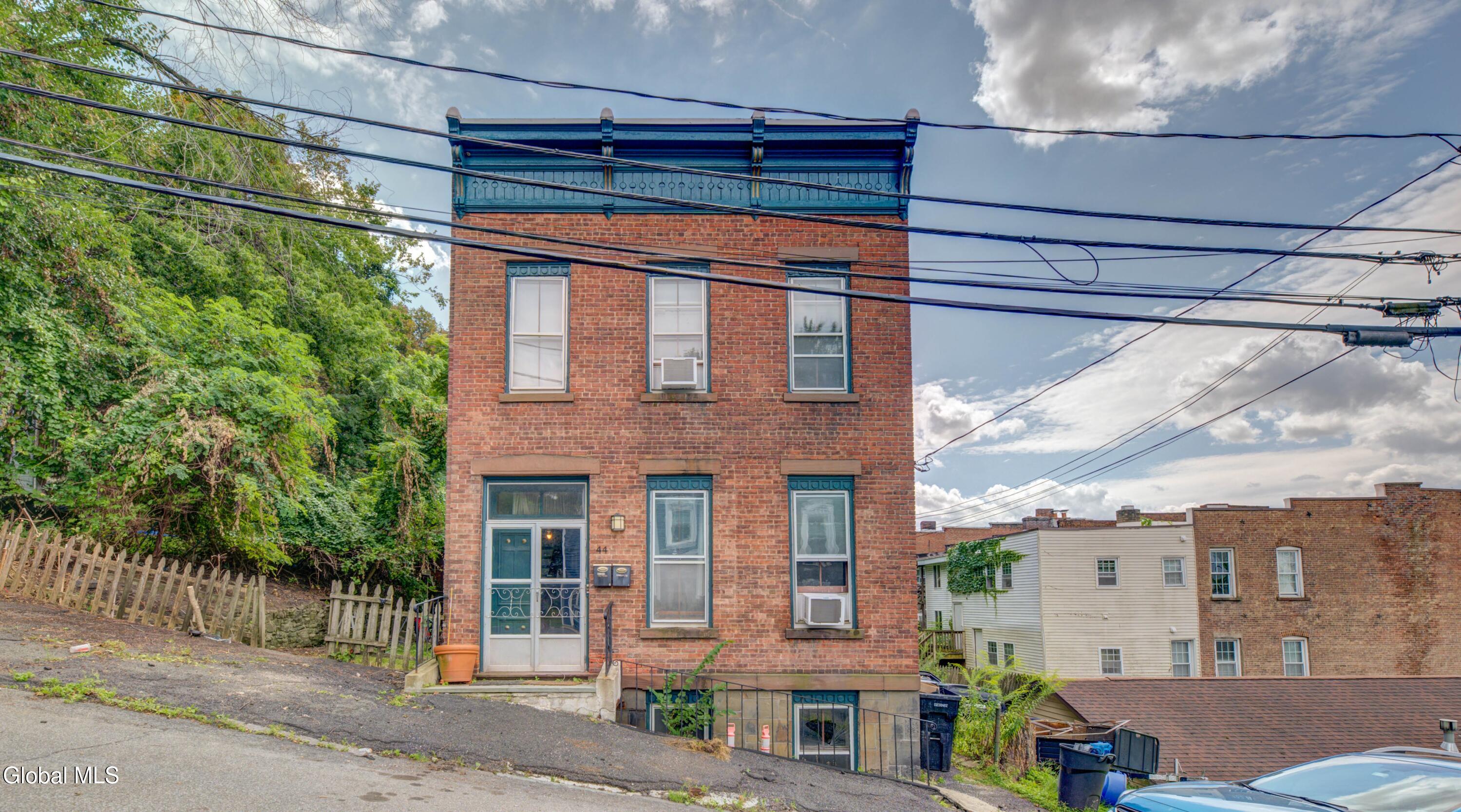 44 Christie Street Troy NY 12180