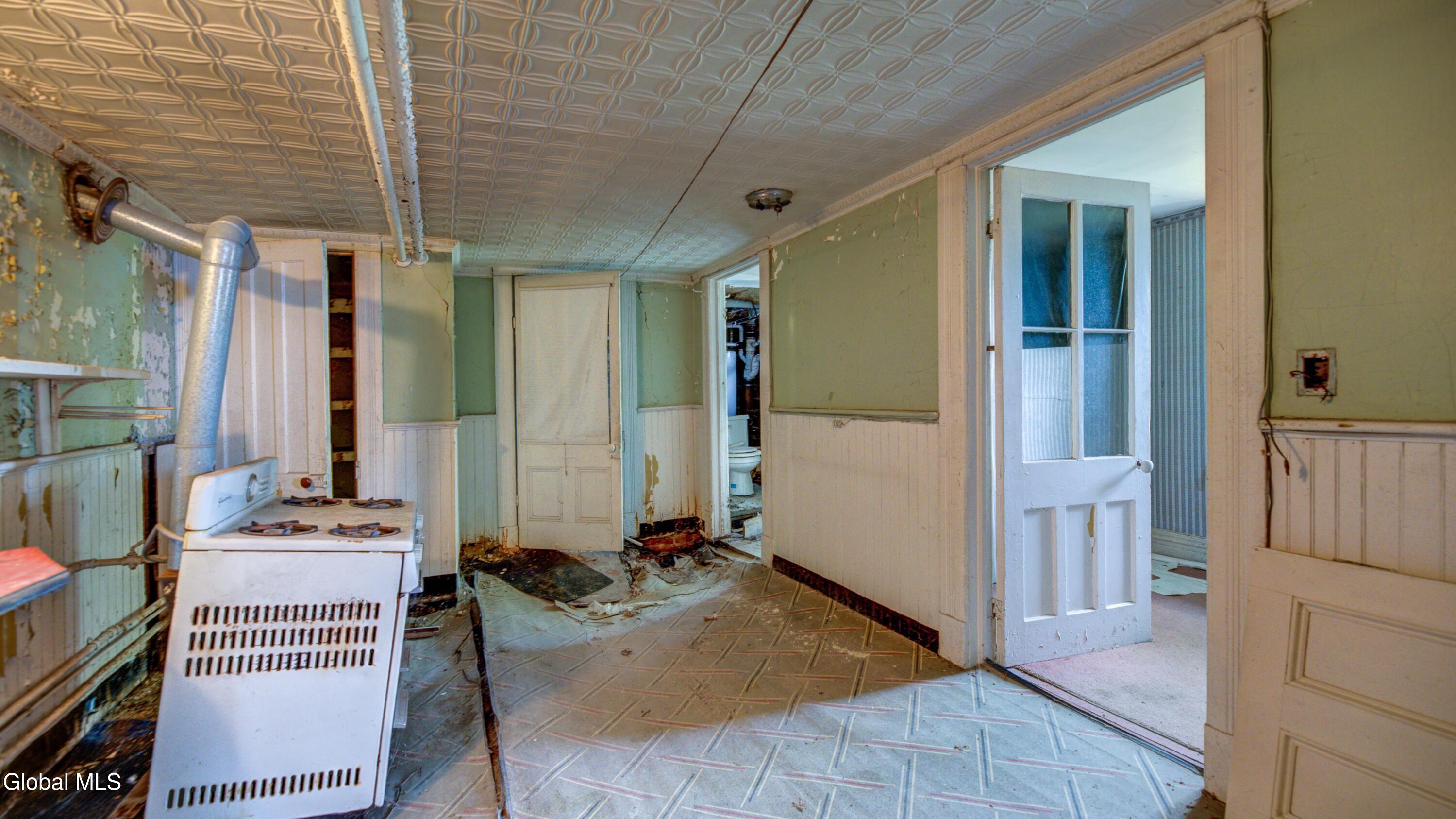 44 Christie Street Troy NY 12180