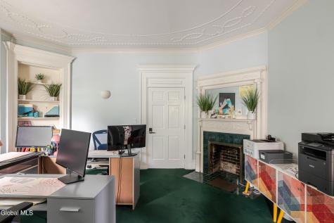 437 E Allen Street Hudson NY 12534