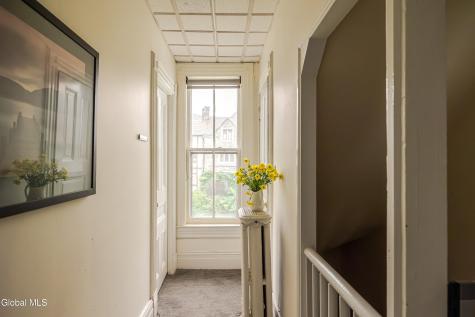 437 E Allen Street Hudson NY 12534