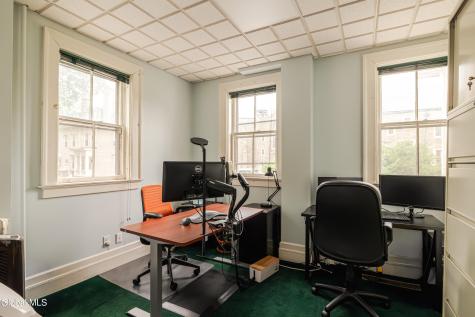 437 E Allen Street Hudson NY 12534