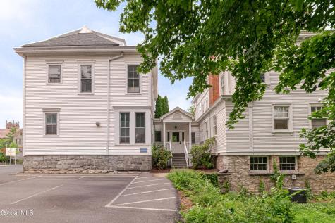 437 E Allen Street Hudson NY 12534